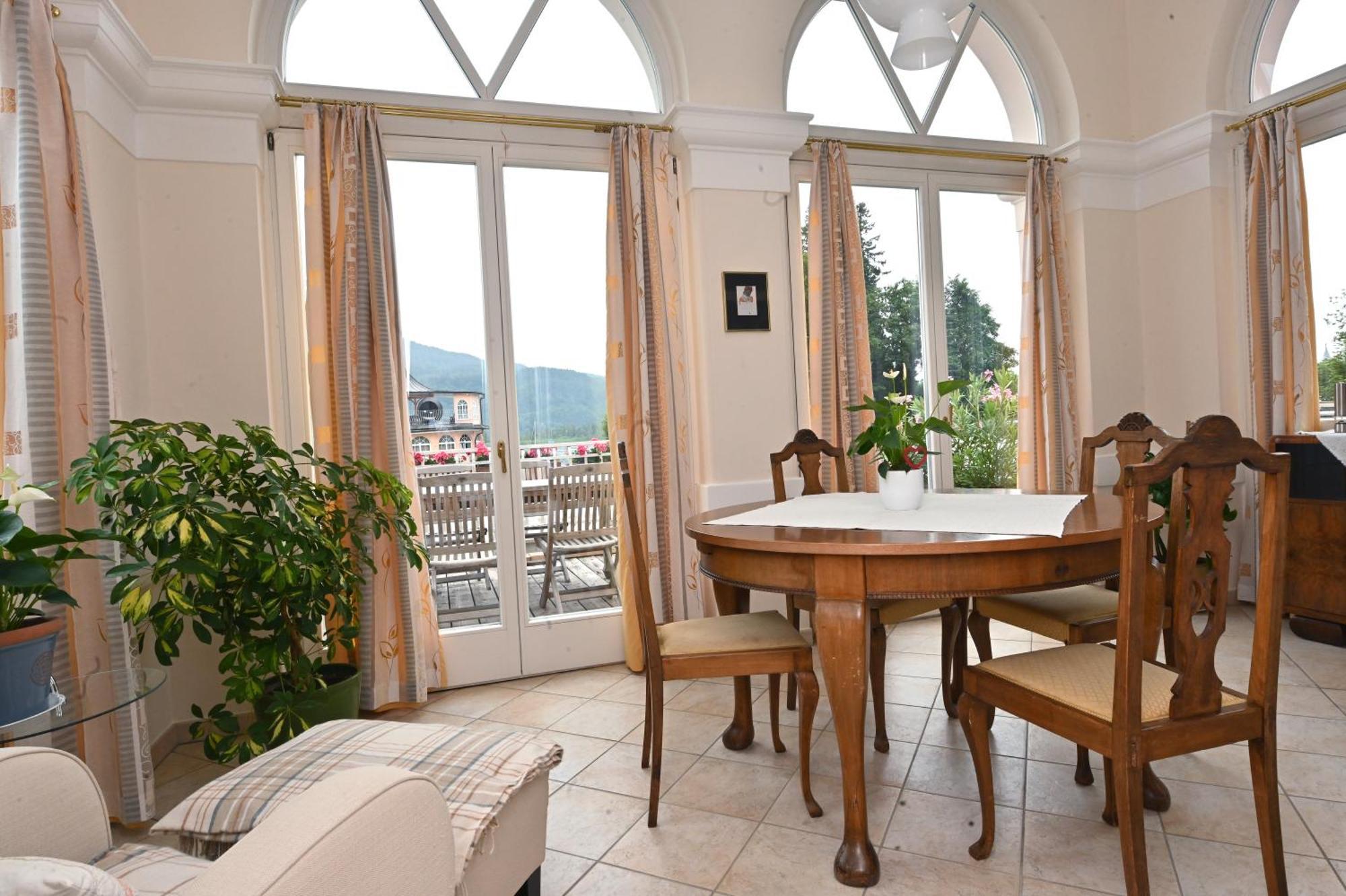 Seehotel Astoria Pörtschach am Wörthersee Exteriör bild